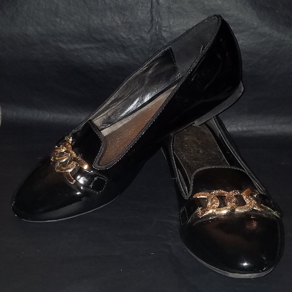 Wanted Shoes - WOMEN'S PATENT LEATHER LOAFERS W/GOLD ACCENTS